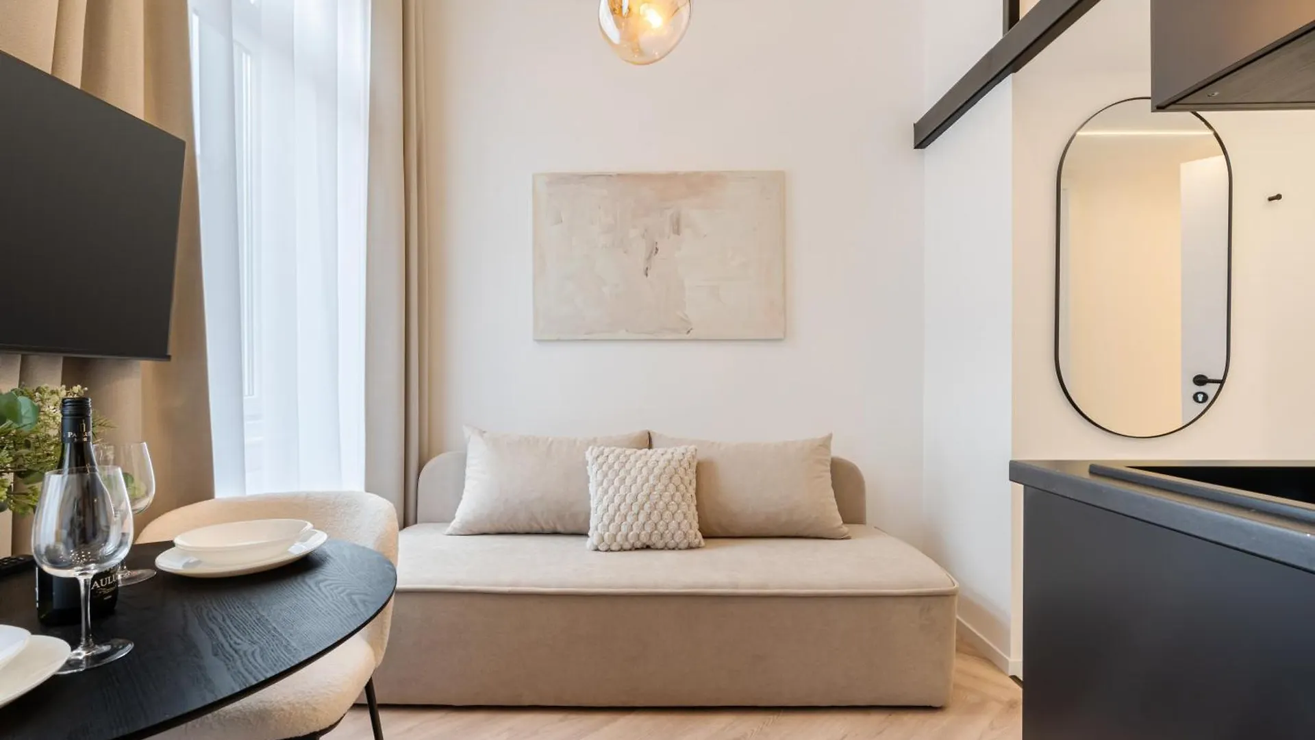 Apartamento E22 - Boutique Apartments, Best Location By Bqa Budapest Hungría