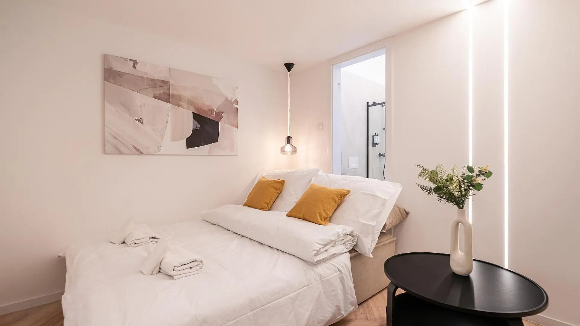 E22 - Boutique Apartments, Best Location By Bqa Budapest 0*,