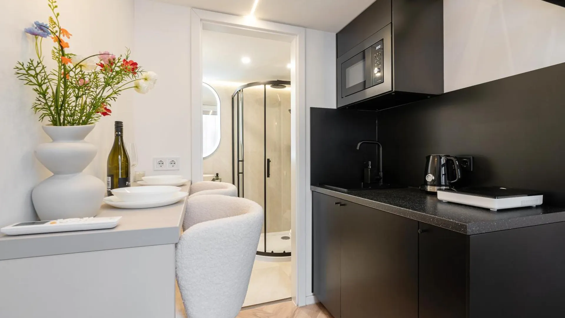 E22 - Boutique Apartments, Best Location By Bqa Budapest Apartamento