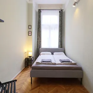  Apartamento Joseph Boulevard - 3bdr, 2bath, 8ppl