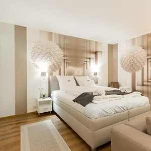 Downtown Residences - Ac,elevator,terrace Budapeste